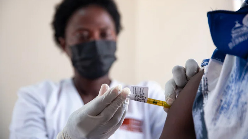 প্রথমবার এইচআইভির টিকাদান শুরু তিন দেশে